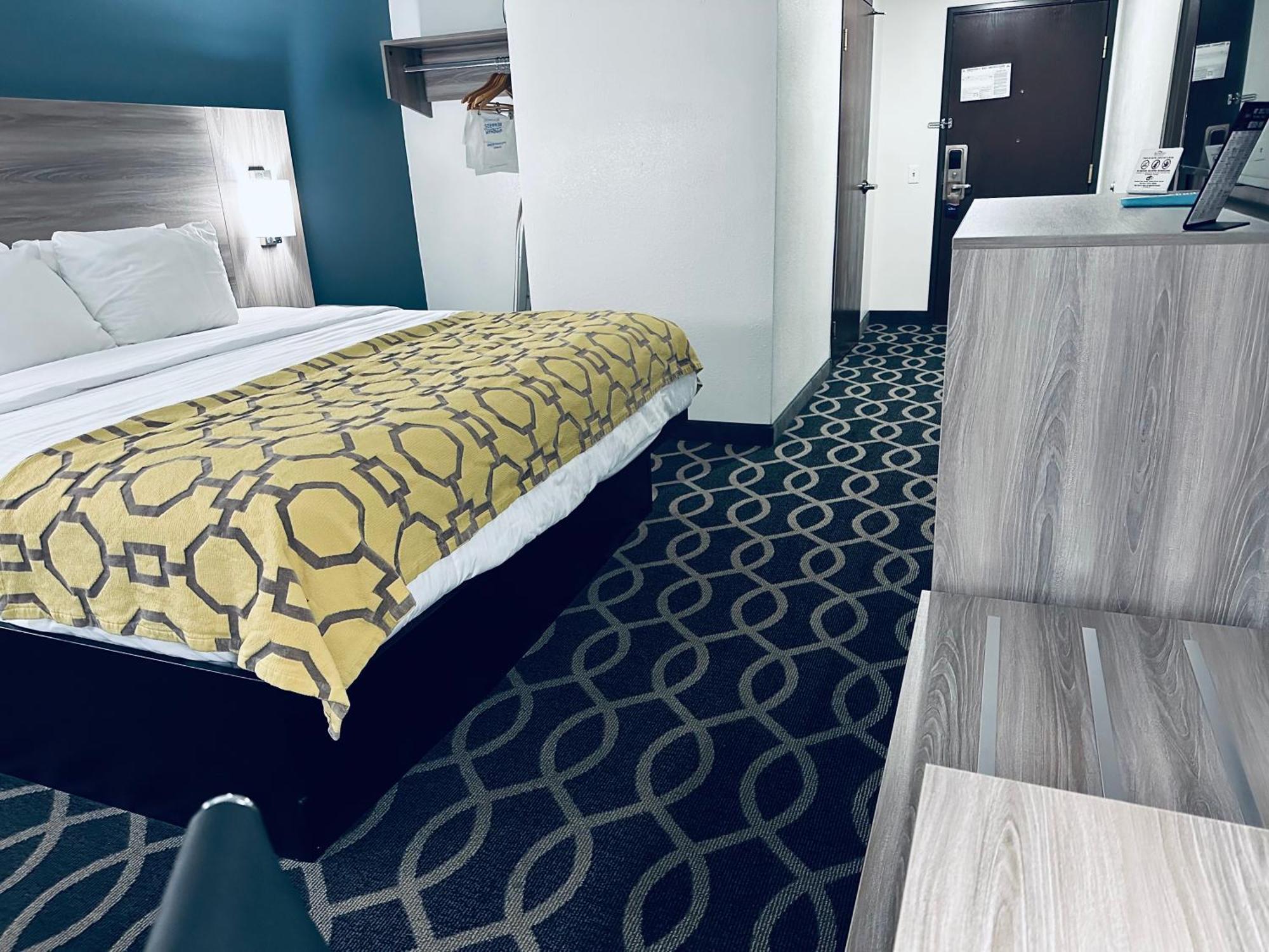 Hotel Baymont By Wyndham Piqua Esterno foto