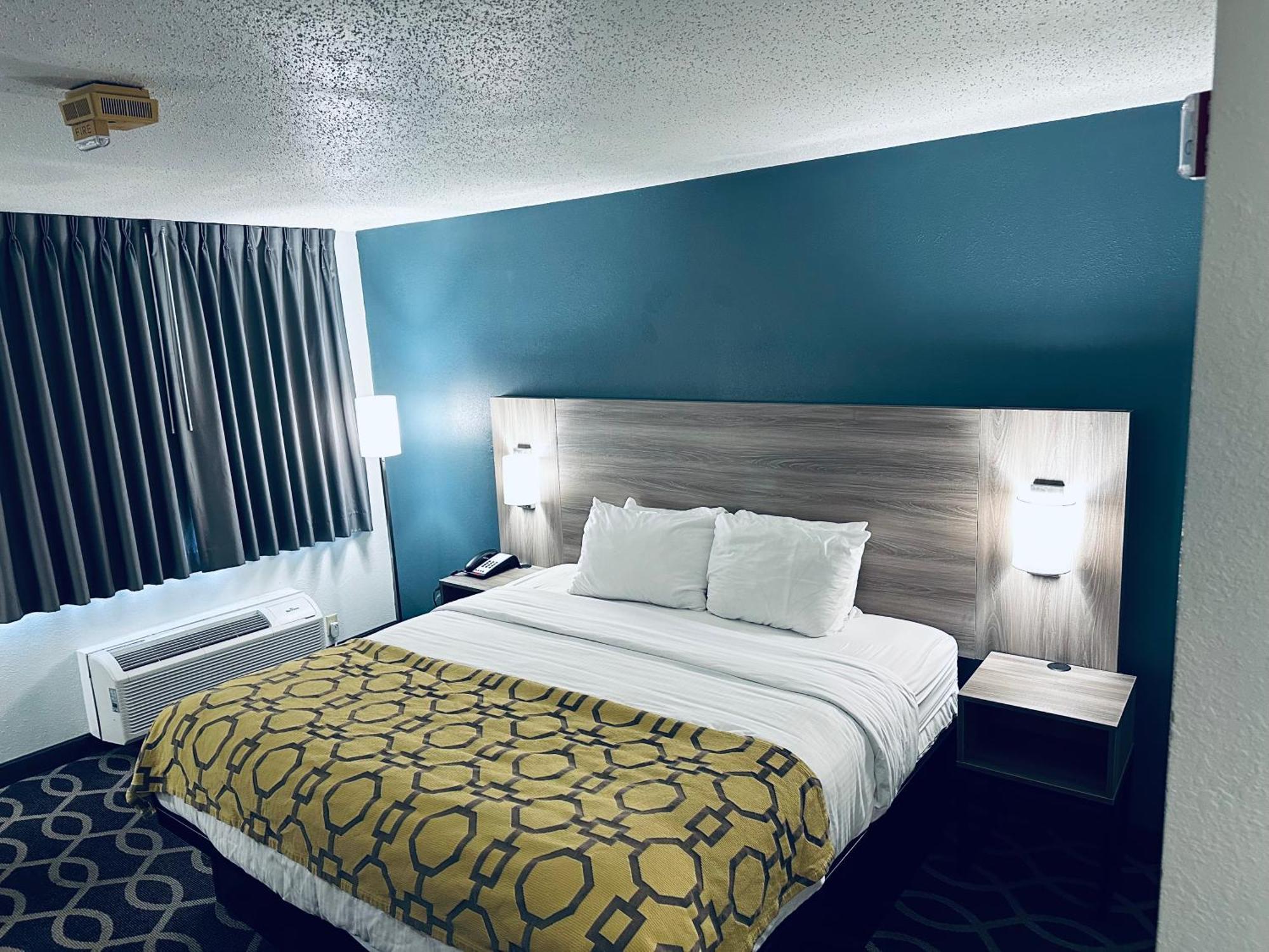 Hotel Baymont By Wyndham Piqua Esterno foto