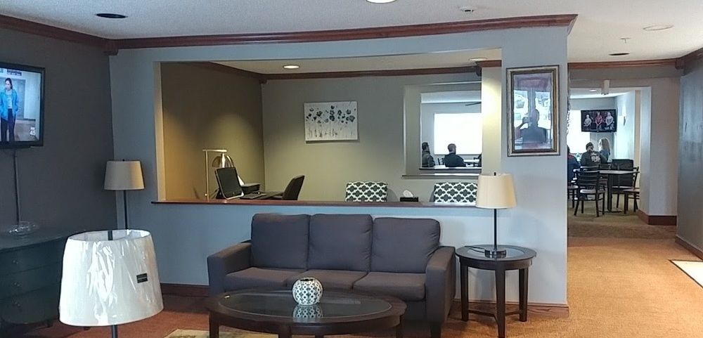 Hotel Baymont By Wyndham Piqua Esterno foto