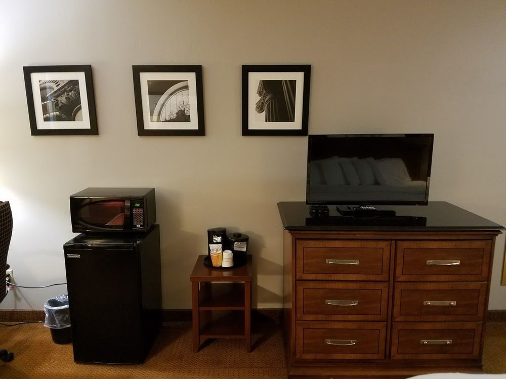 Hotel Baymont By Wyndham Piqua Esterno foto